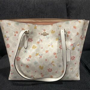 Coach White Floral Print Leather Tote with Gold Logo